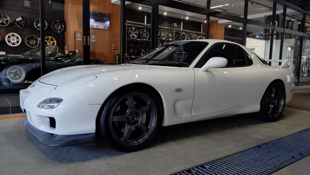RX-7にトレーサーGT-V装着 -