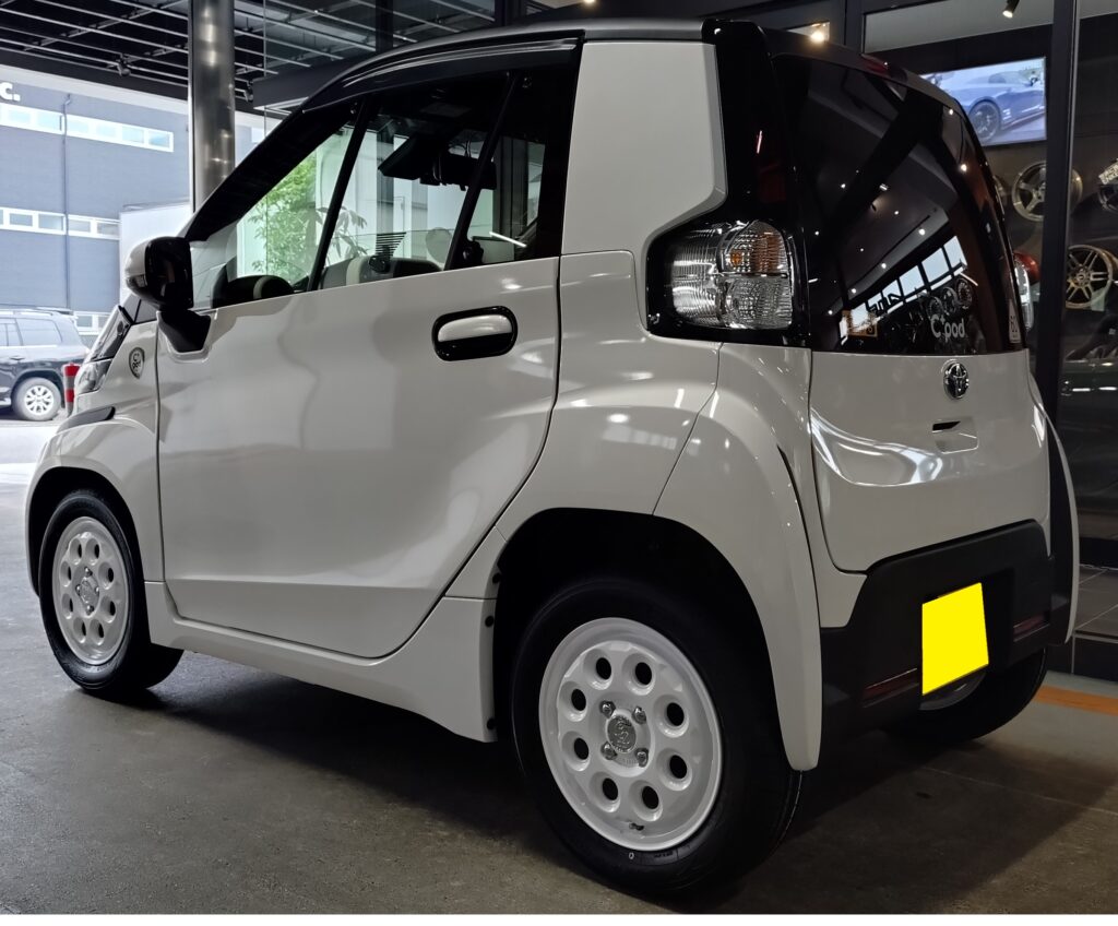 トヨタ　C-PODにデコルネイチャー装着 -