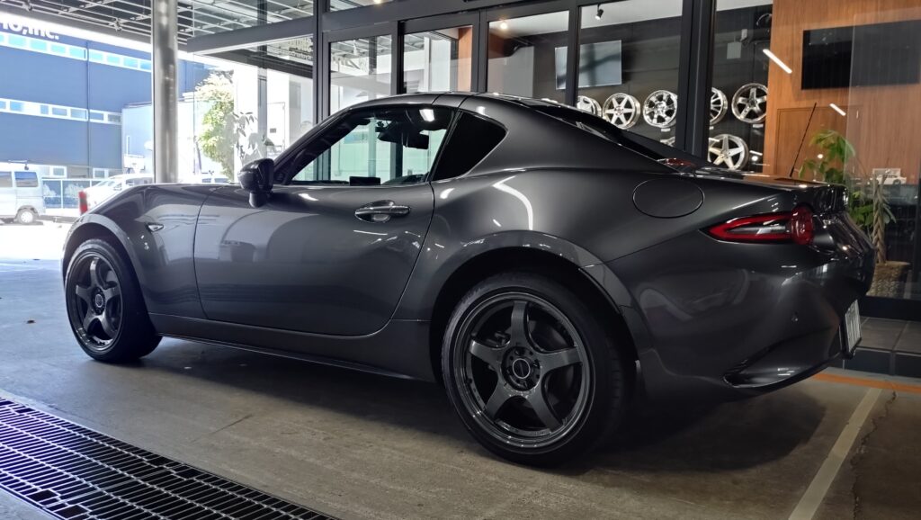 マツダ　ロードスターRFにトレーサーGT-V装着 -